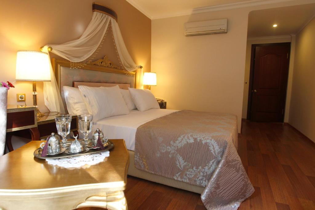 Saint John Hotel Selçuk Cameră foto